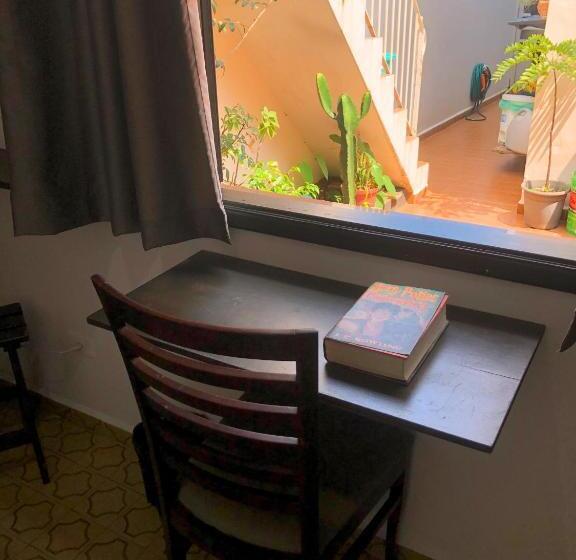 سوییت, Micasa Hostel   Congonhas