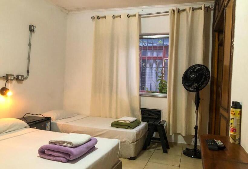 اتاق خانوادگی, Micasa Hostel   Congonhas
