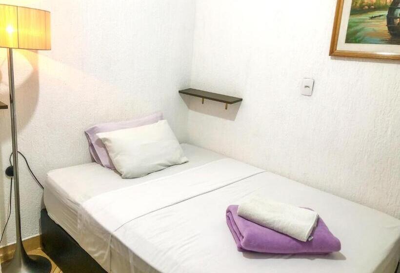 اتاق استاندارد یک نفره, Micasa Hostel   Congonhas