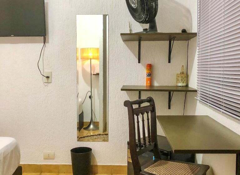 اتاق استاندارد یک نفره, Micasa Hostel   Congonhas