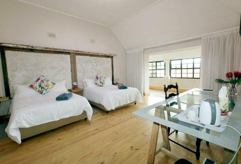 Четырехместный Номер Deluxe, The Place Muizenberg