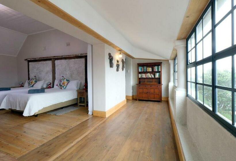 Четырехместный Номер Deluxe, The Place Muizenberg