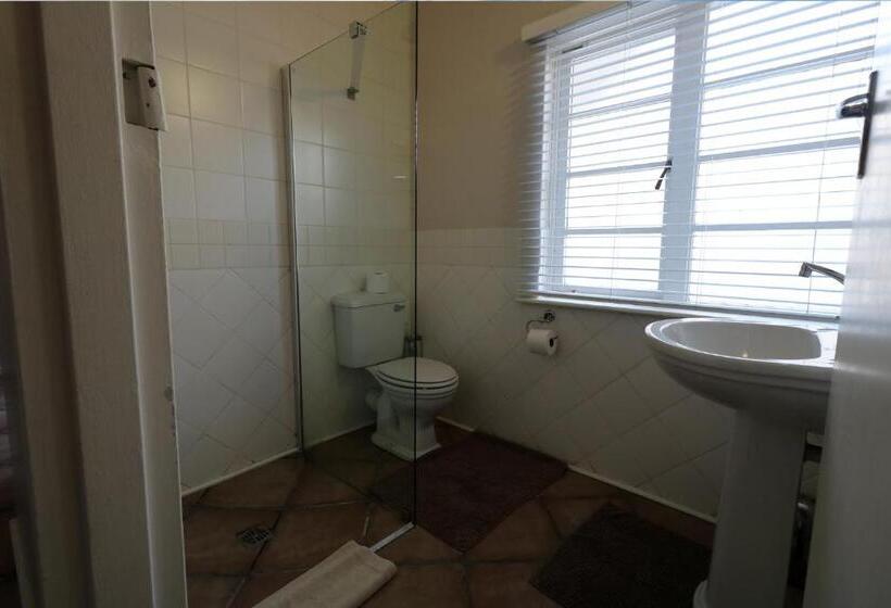 Апартаменты 1 Спальня Нижний Этаж, The Place Muizenberg