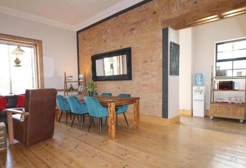 Четырехместный Номер Deluxe, The Place Muizenberg