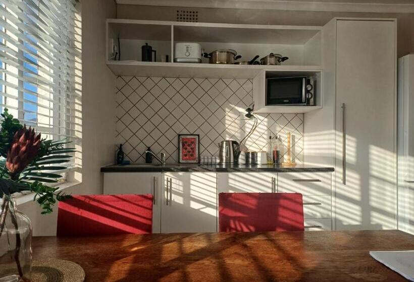 Апартаменты Deluxe 1 Спальня, The Place Muizenberg