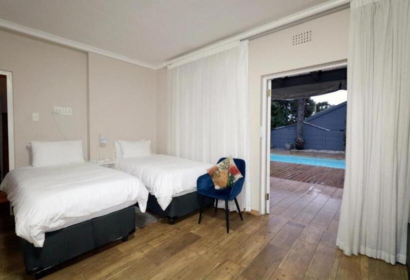 Номер Deluxe, The Place Muizenberg