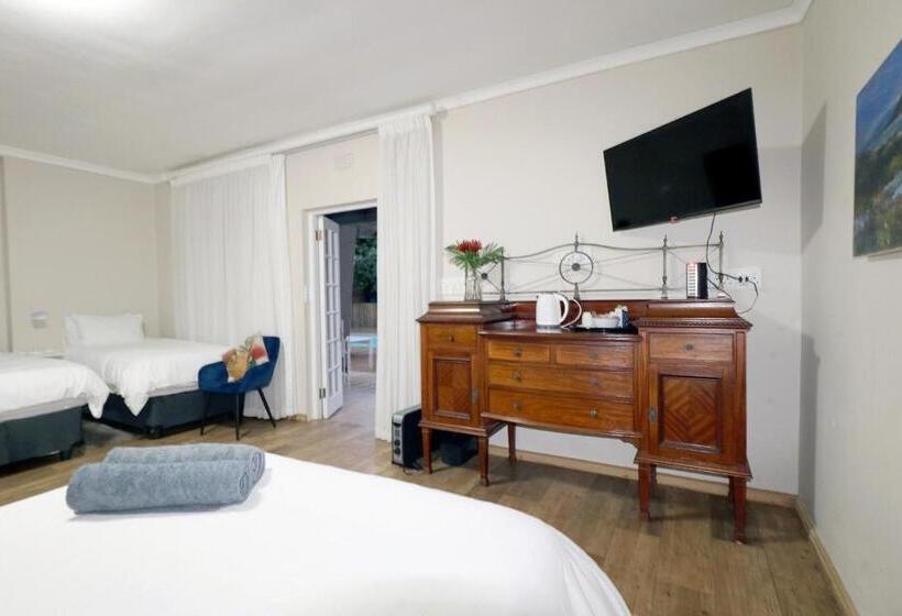 Номер Deluxe, The Place Muizenberg