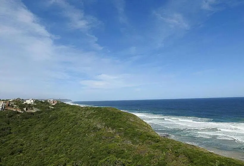 سوییت, Wilderness Beach Views