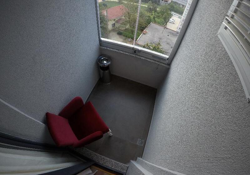 带1个卧室的豪华公寓, Stayhere Casablanca Cil Vibrant Residence