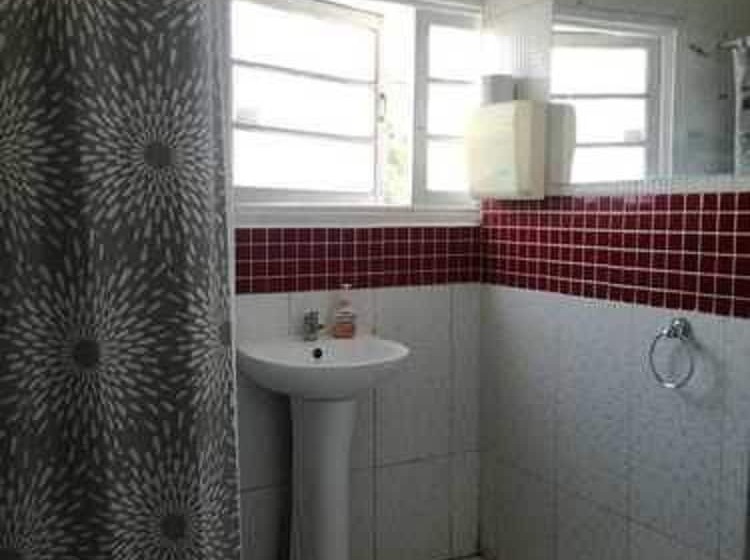 带共用浴室的标准房间, Chile Pepper Hostel