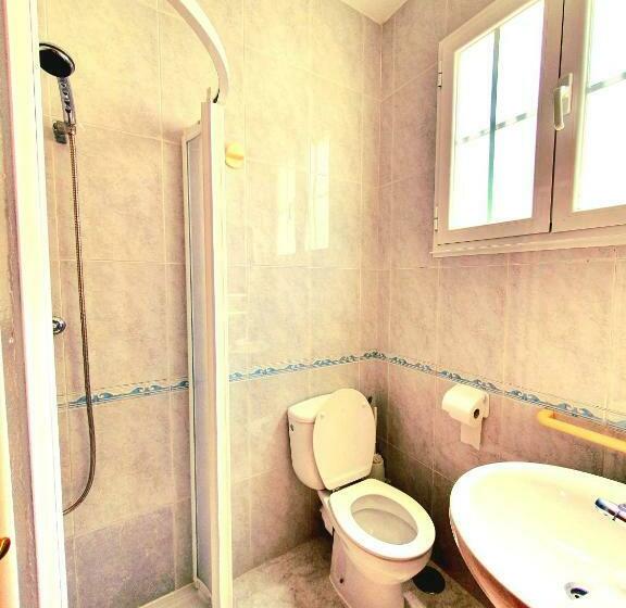 Quarto Estandar, Hostal Cachiño