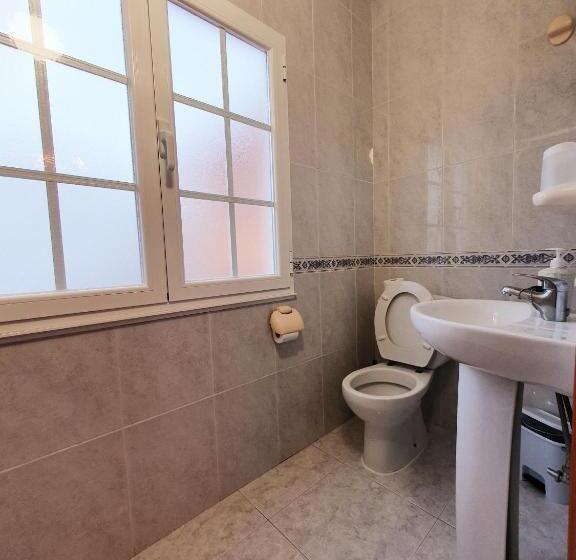 Номер Deluxe Вид на Море с Балконом, Hostal Cachiño