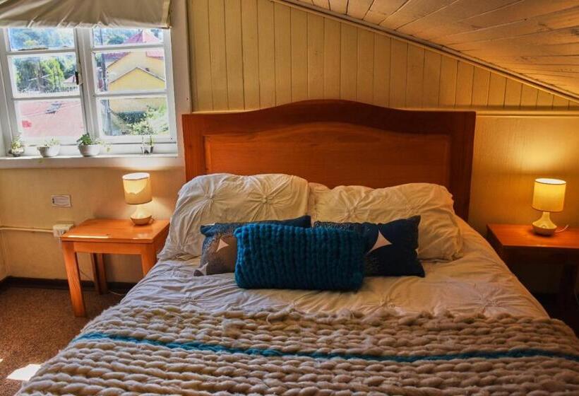 חדר סטנדרט לשלושה, Hostal Triwe