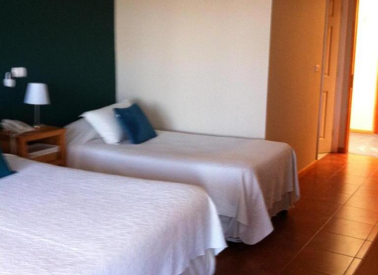 标准三人间, Altos De Tuqui