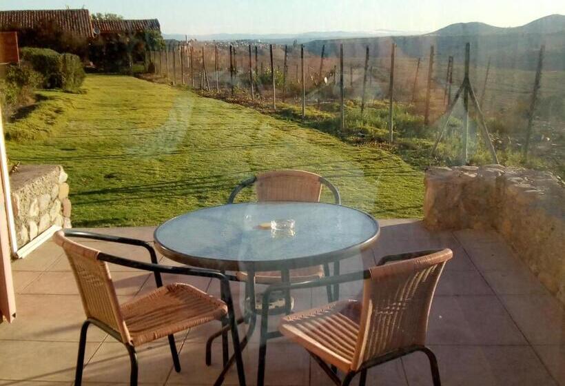 家庭间, Altos De Tuqui