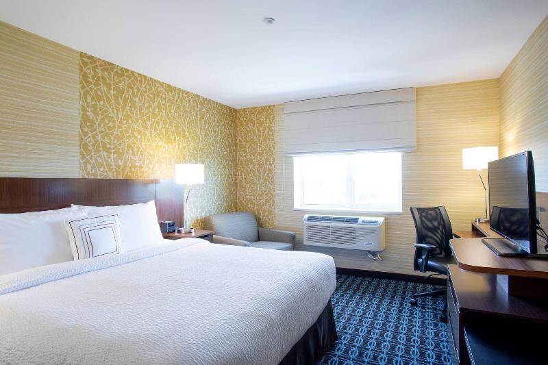 Люкс Кровать Кинг, Fairfield Inn & Suites By Marriott New York Queens/fresh Meadows