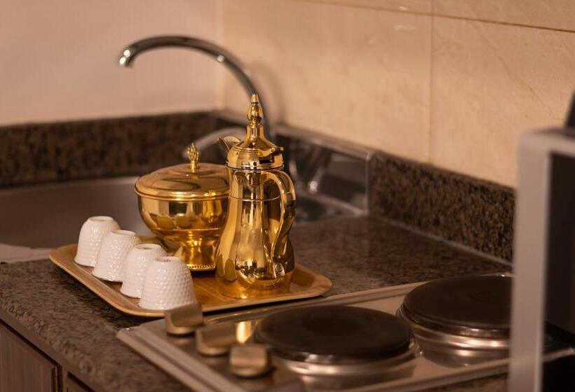 Стандартный Номер Кровать Кинг, Laten Suites Prince Sultan