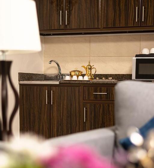 Вилла Deluxe 1 Спальня, Laten Suites Prince Sultan