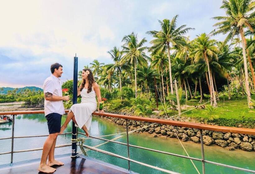 펜트하우스 룸, Savasi Island Resort