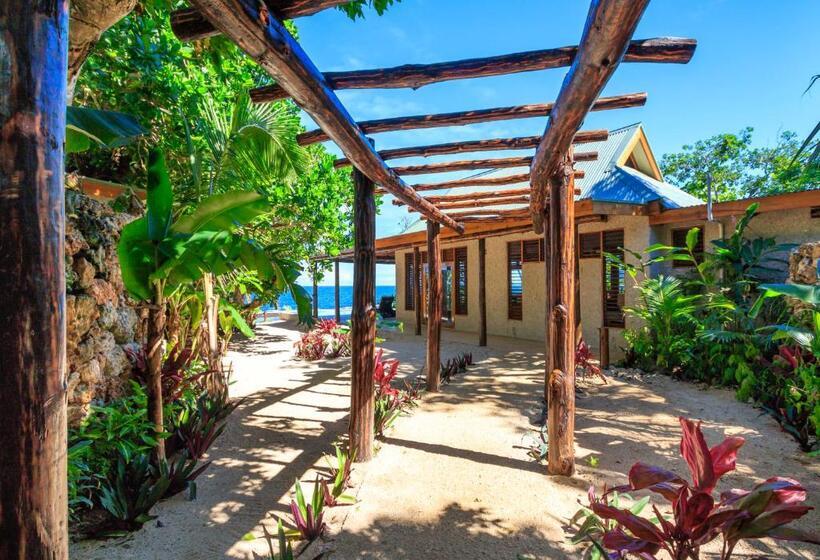 فيلا غرفة نوم واحدة مطلّة علي البحر, Savasi Island Resort