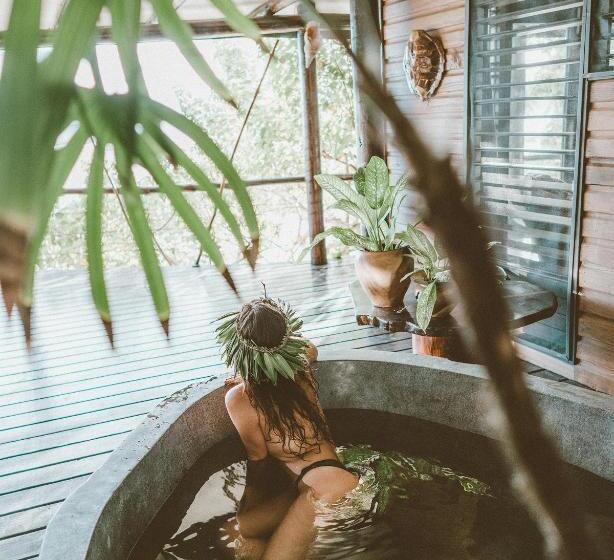 فيلا غرفة نوم واحدة مطلة على الحديقة, Savasi Island Resort