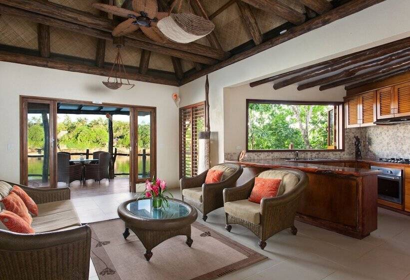 Вилла 1 Спальня Вид на Море, Savasi Island Resort