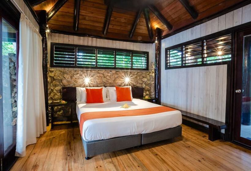 فيلا غرفة نوم واحدة مطلّة علي البحر, Savasi Island Resort