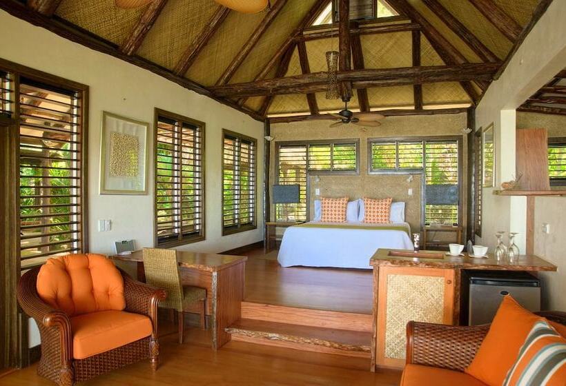 فيلا غرفة نوم واحدة مطلّة علي البحر, Savasi Island Resort