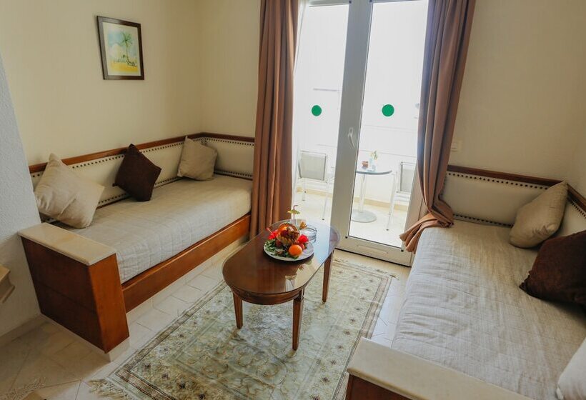 4인용 스탠다드 룸, Telemaque Beach & Spa   All Inclusive   Families And Couples Only