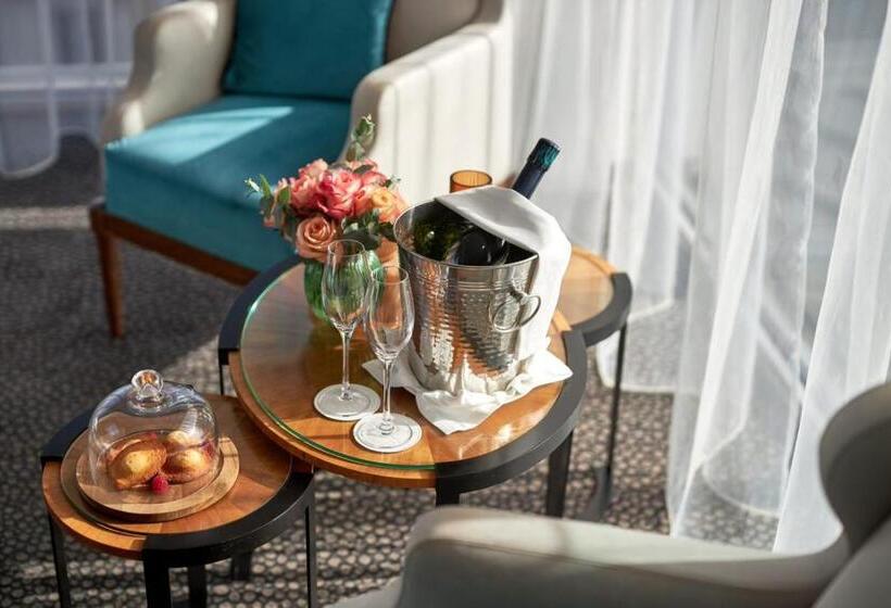 スタンダードルーム, Maison Albar Le Pont Neuf