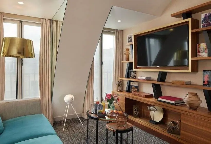 سوییت, Maison Albar   Le Pont Neuf