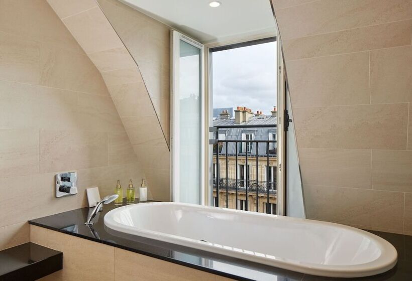 スイート, Maison Albar Le Pont Neuf