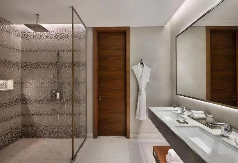 Superior-huone Näkymä, The St. Regis Downtown, Dubai