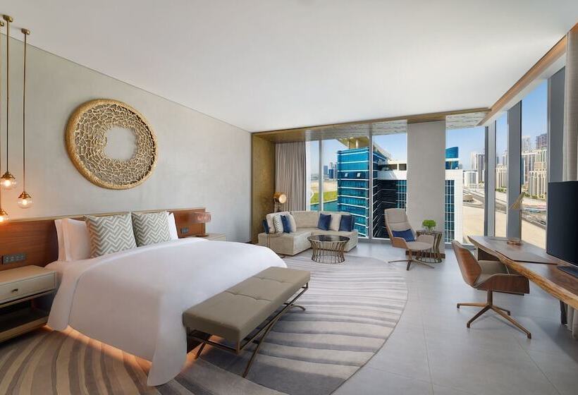 两卧家庭套房, The St. Regis Downtown, Dubai