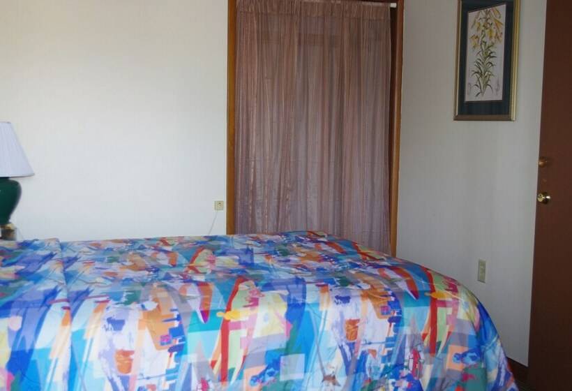 חדר סטנדרט, Love Hotels Western Holiday At Harlan Lake Ne