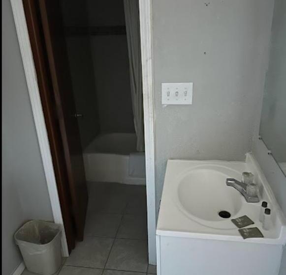 חדר סטנדרט עם מיטת קינג, Love Hotels Western Holiday At Harlan Lake Ne