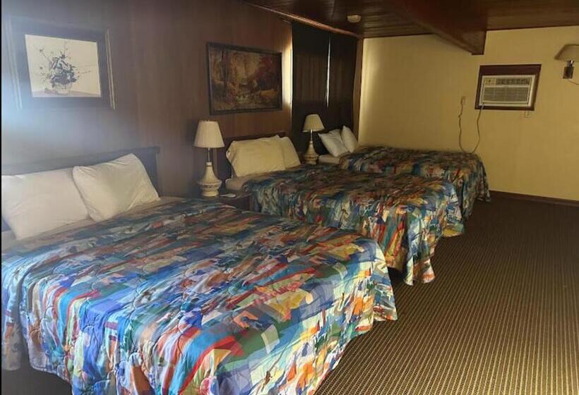 חדר סטנדרט עם מיטת קווין, Love Hotels Western Holiday At Harlan Lake Ne