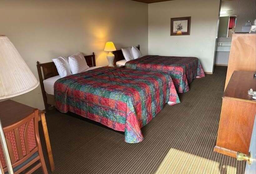 חדר סטנדרט שתי מיטות זוגיות, Love Hotels Western Holiday At Harlan Lake Ne