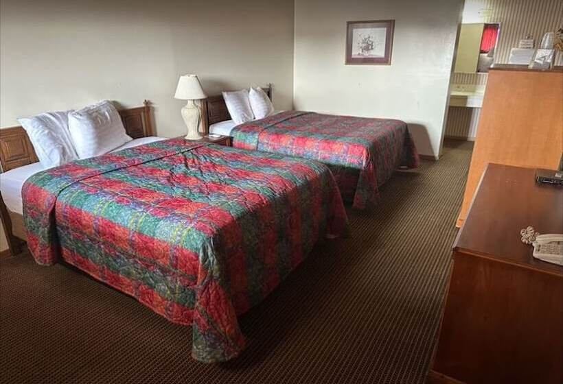 חדר סטנדרט שתי מיטות זוגיות, Love Hotels Western Holiday At Harlan Lake Ne