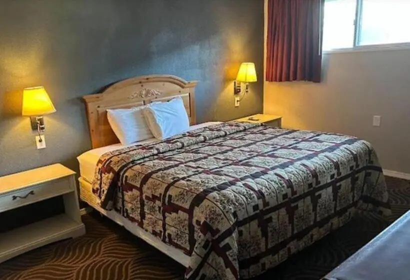 Standard-huone King-vuode, Love Hotels Western Holiday At Harlan Lake Ne