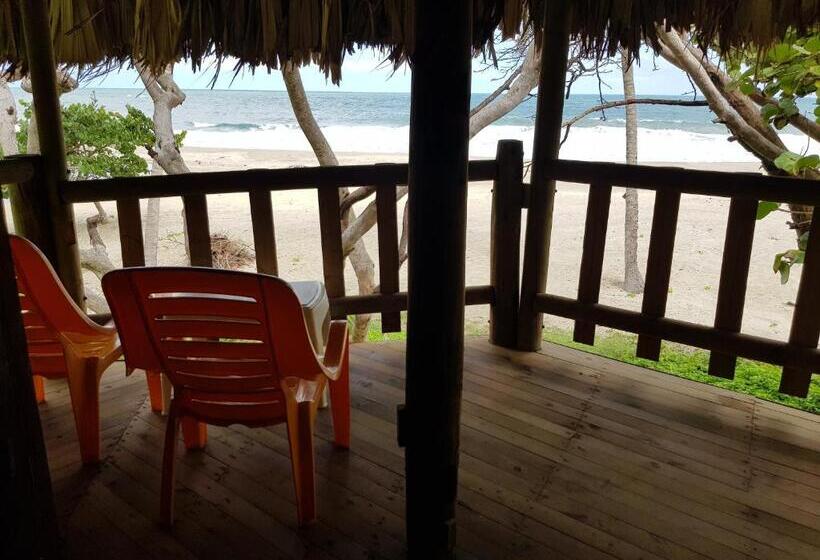 Семейное Бунгало, Ecolodge Playa Brava Teyumakke