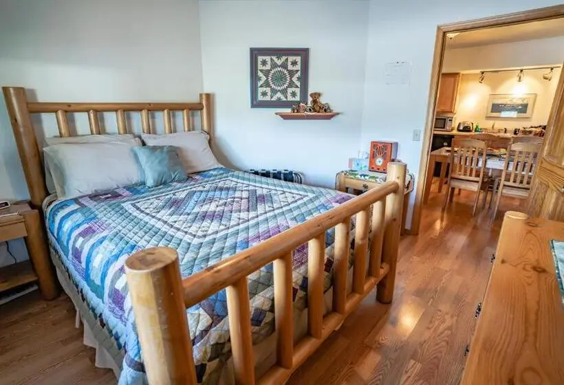 Sviitti, Bears Den Alaska Lodging