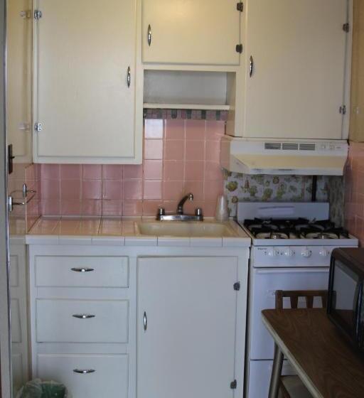 غرفة قياسية, Dayton Motel