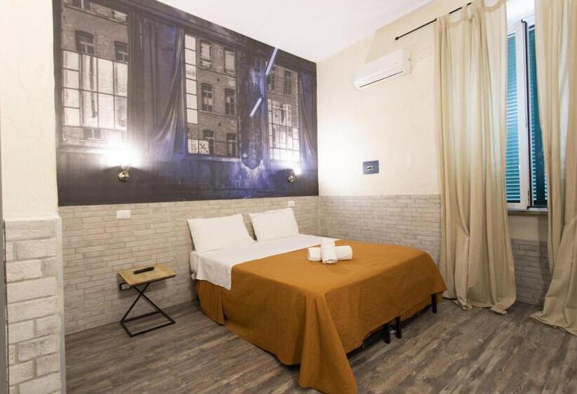 اتاق استاندارد چهار تخته, Agora