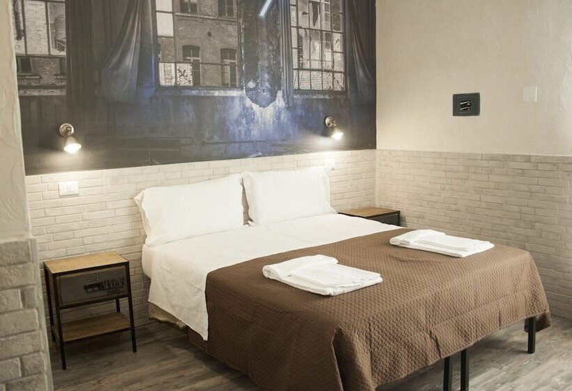 اتاق استاندارد چهار تخته, Agora