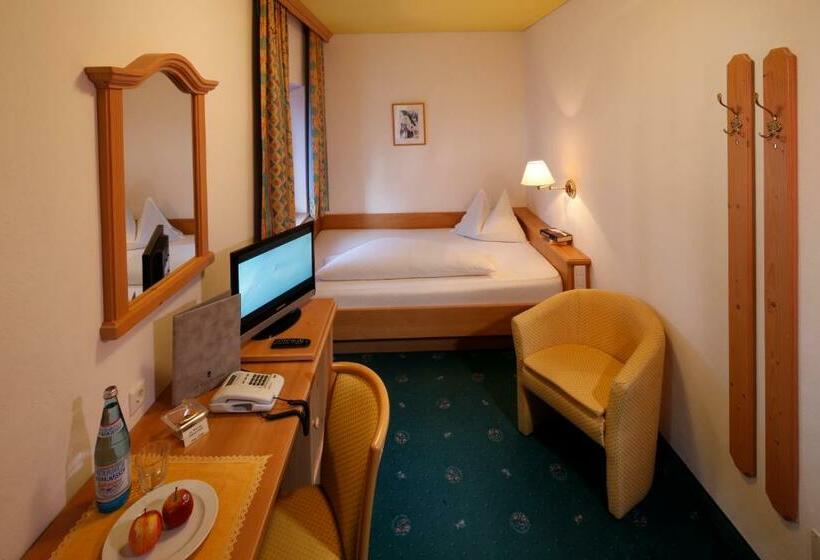 غرفة قياسية فردية, Am Reschensee