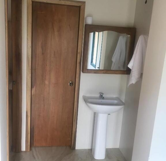 סוויטה משפחתית, Canoa South Beach