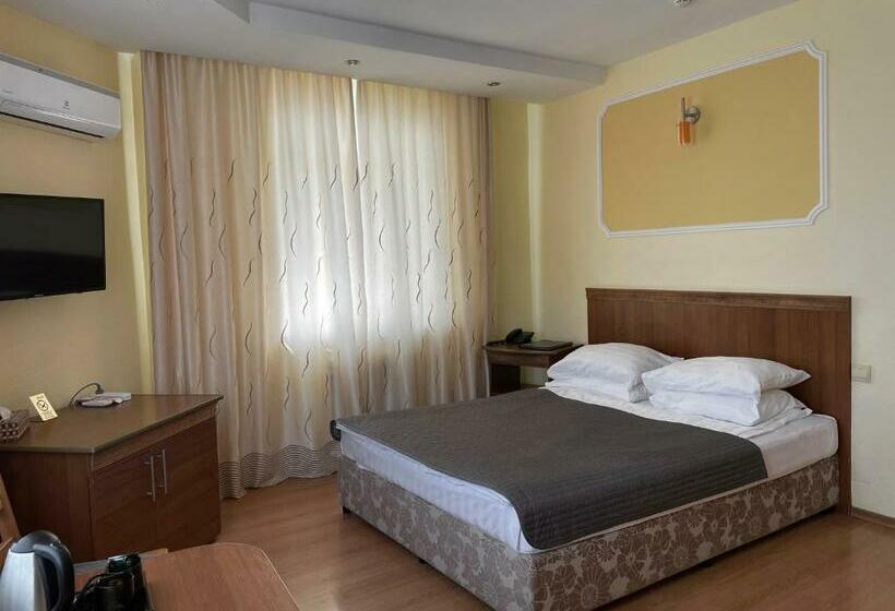 اتاق استاندارد, Gloria Standard