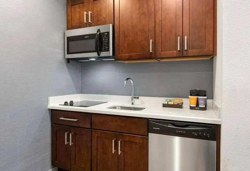 Sviitti, Homewood Suites By Hilton San Marcos