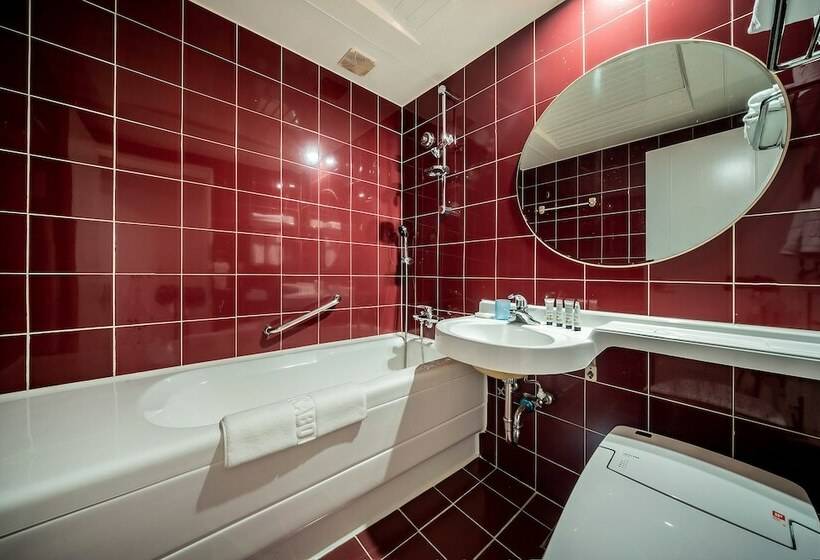 Camera Standard, Kabo